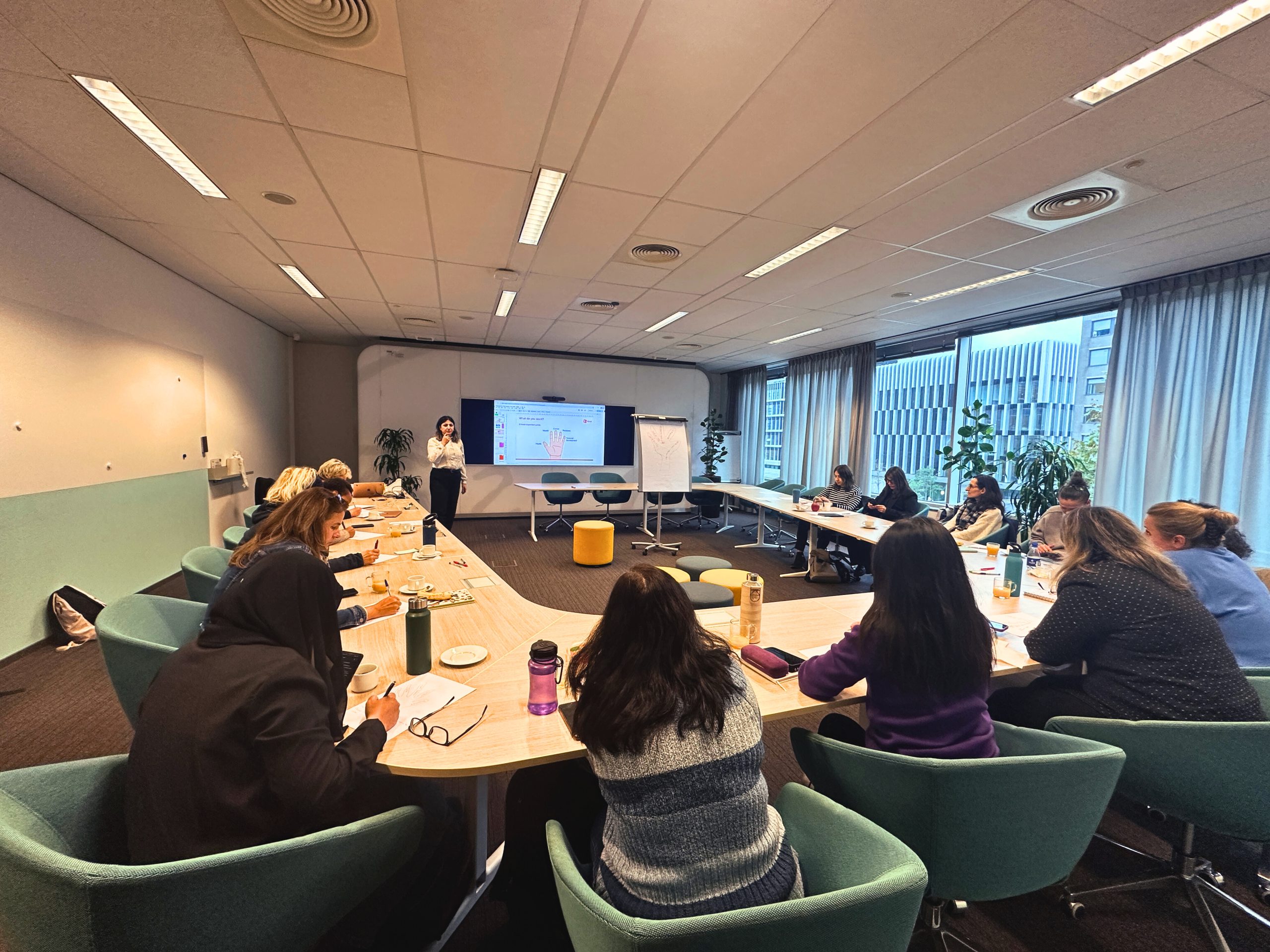 HERA Lab nei Paesi Bassi in corso a Rotterdam. Donne over 45 esplorano percorsi di rientro nel mondo del lavoro